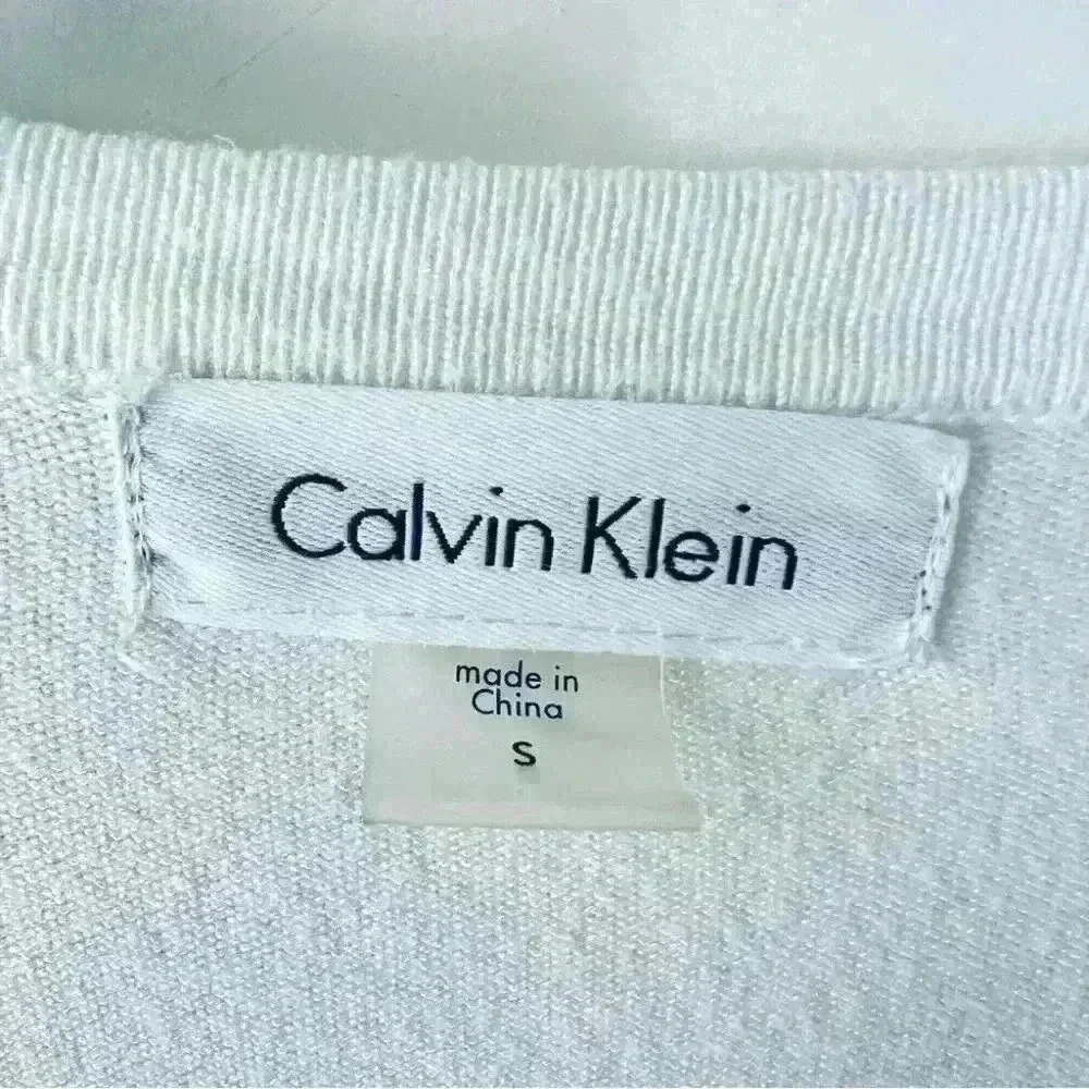 CALVIN KLEIN WHITE CREPE KNIT  WRAP AROUND DRESS SIZE SMALL